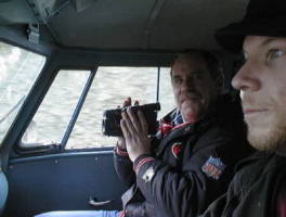 Stu and Gene in Cab small.jpg (11217 bytes)
